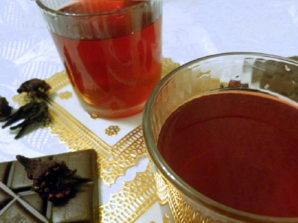 Глинтвейн с гибискусом