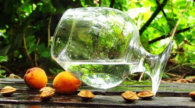 Простой рецепт пюре из абрикосового самогона