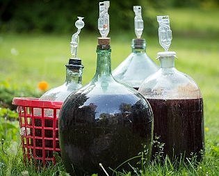 Брожение вина замедлилось, что нужно предпринять
